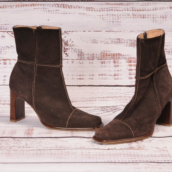 Worthington, Brown Suede Boot, Size 6.5 - Picture 4 of 8